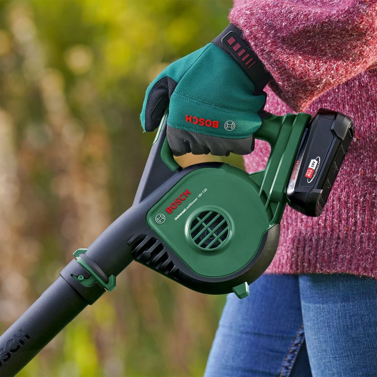 Bosch UniversalLeafBlower 18V-130 Bare Tool: image 3